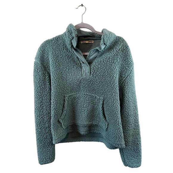 Wallflower Blue Fleece Pullover Sweater Size Medium - Picture 1 of 5